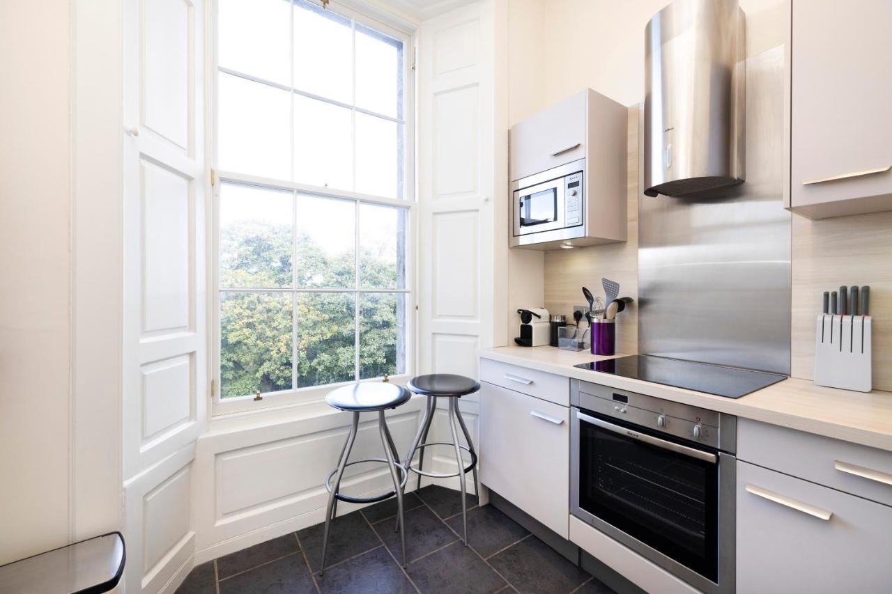 Joivy Contemporary Flat In The New Town Apartamento Edimburgo Exterior foto